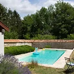 Дом отдыха Le Du Soldat Carouge