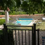 Le Du Soldat Carouge Дом отдыха